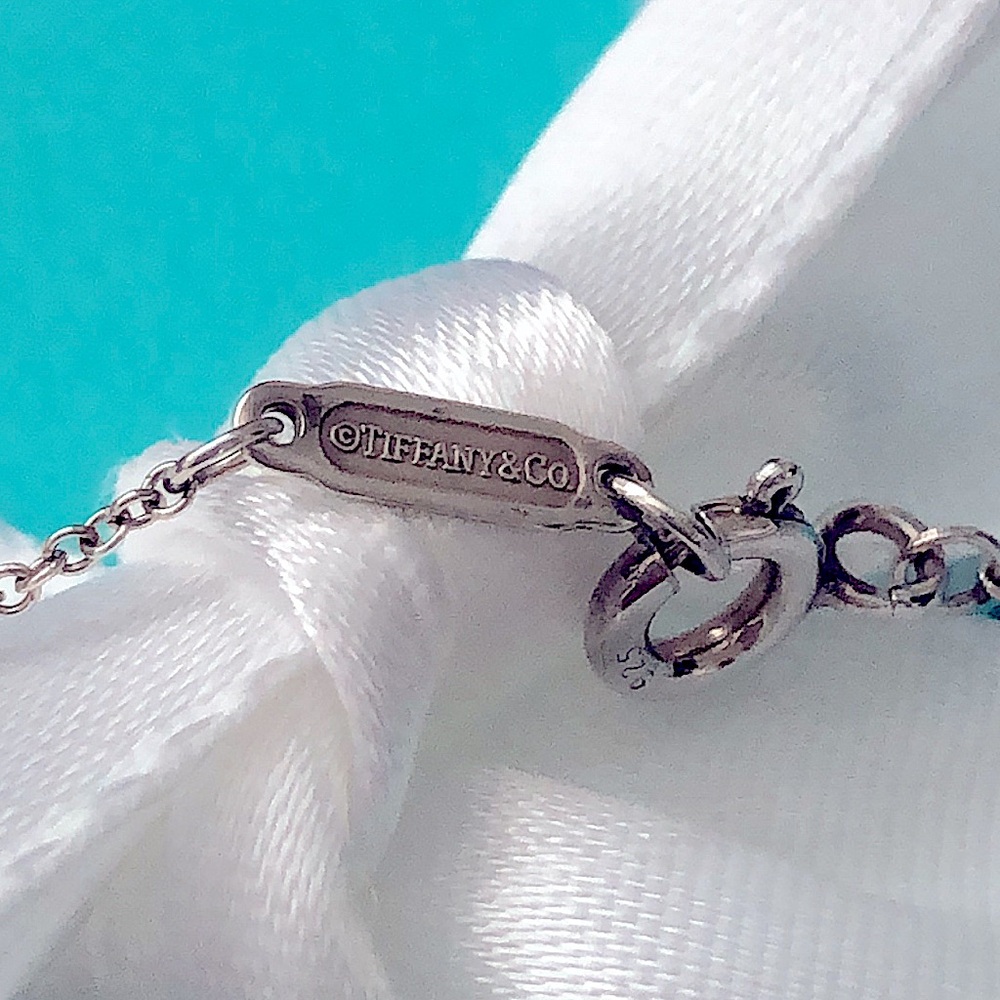 Retired Tiffany & Co. Initial M Heart Pendant Necklace on 17 1/2” Tiffany Chain - Picture 4 of 9